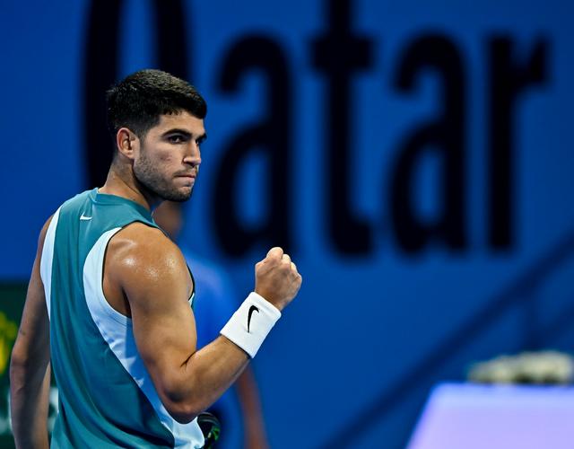 西班牙男子网球选手成功晋级四强 西班牙男子网球选手成功晋级四强