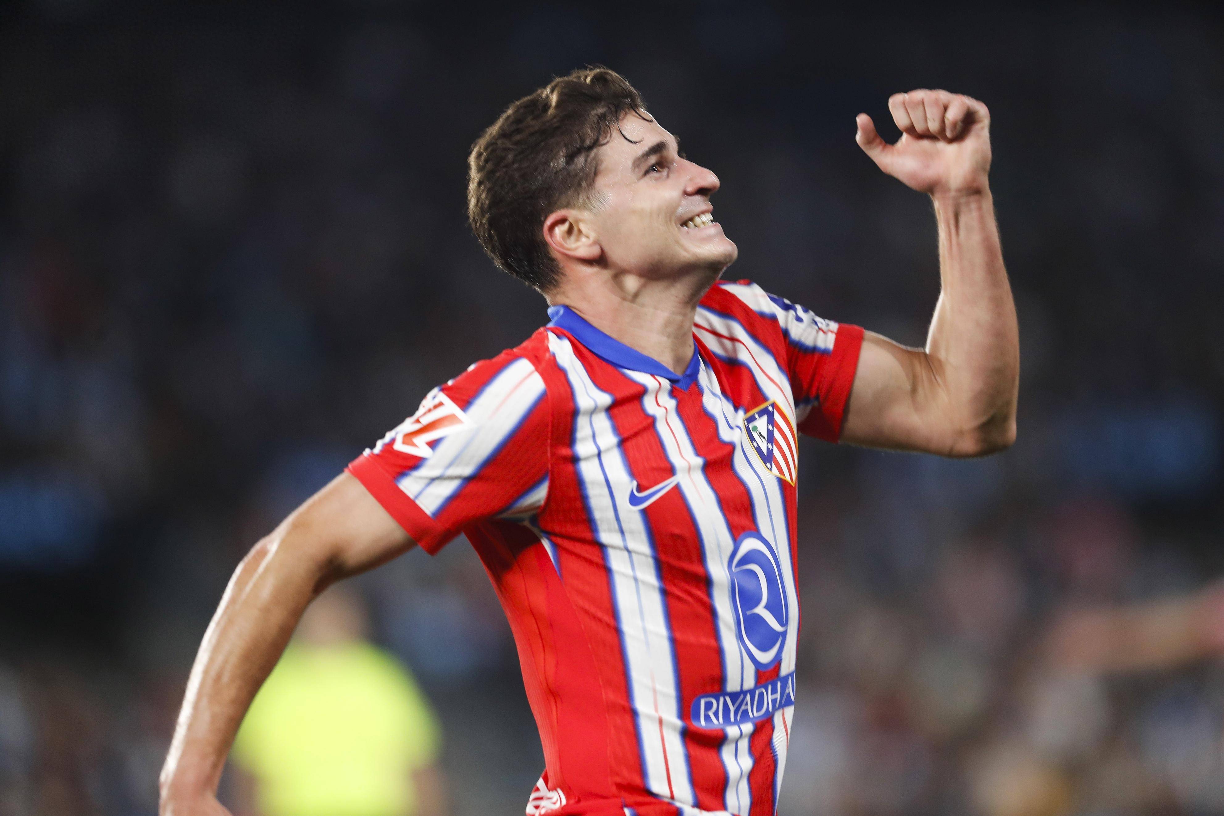 欧冠比赛中一名球员技术全开 欧冠比赛中一名球员技术全开