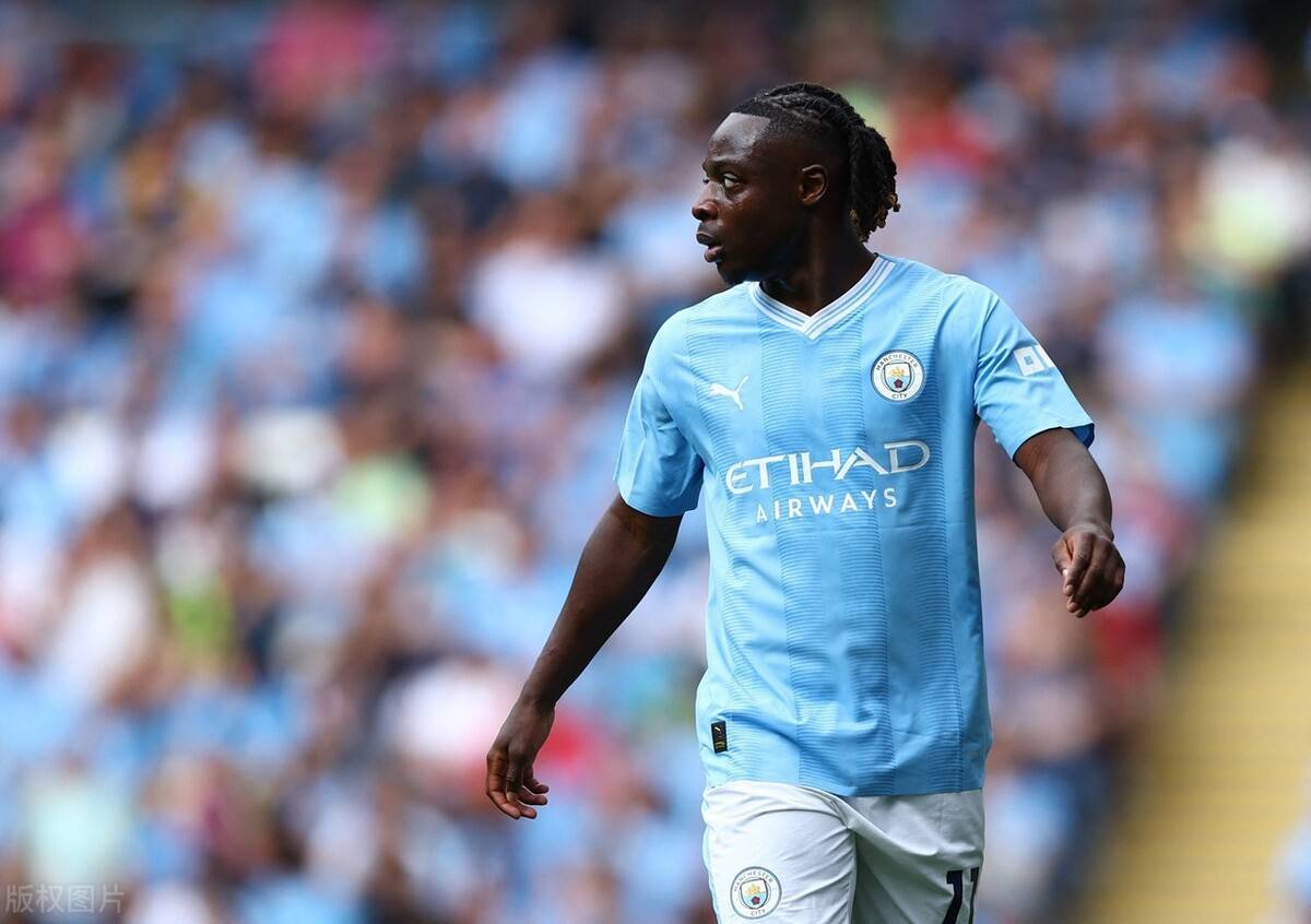 安达卢斯连捧稳团体冠军，士气大振