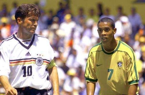 开云体育下载-德国小将普林茨莱登出战,获得表现机会