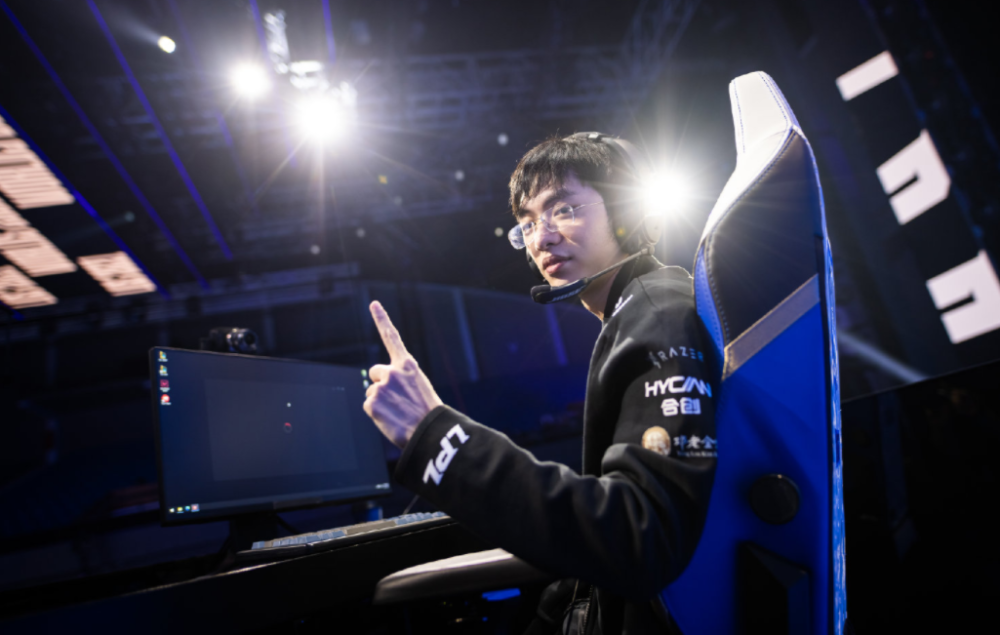 关于汉堡球员米勒全力备战下轮比赛，力争全取分的信息