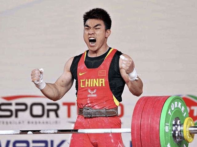 包含西班牙击剑队技压群雄,问鼎头名的词条 包含西班牙击剑队技压群雄,问鼎头名的词条