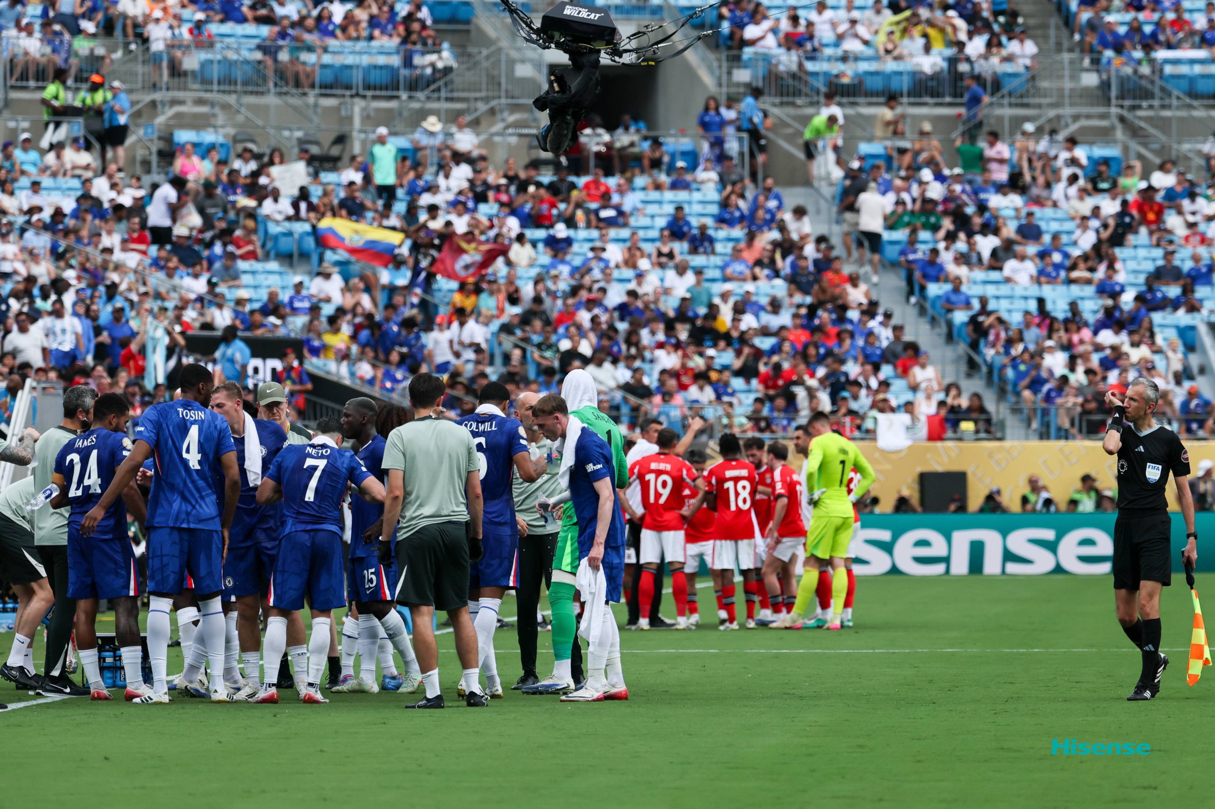 开云体育在线-澳洲球队逆袭成功,晋级至八强赛