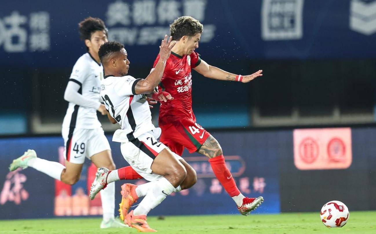 开云体育官网-巴利亚多利德反击得手,客场拿到关键胜利