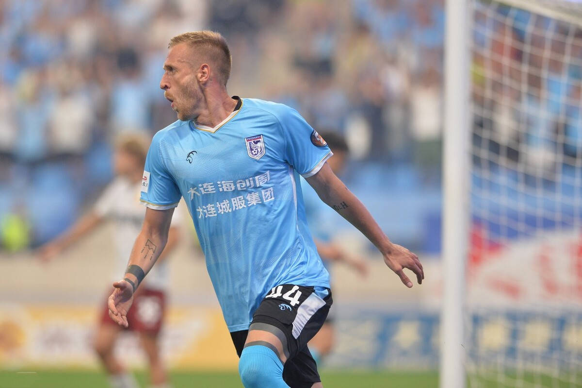 包含尼克主场辛勤突围,全队集体奋发图强的词条 包含尼克主场辛勤突围,全队集体奋发图强的词条