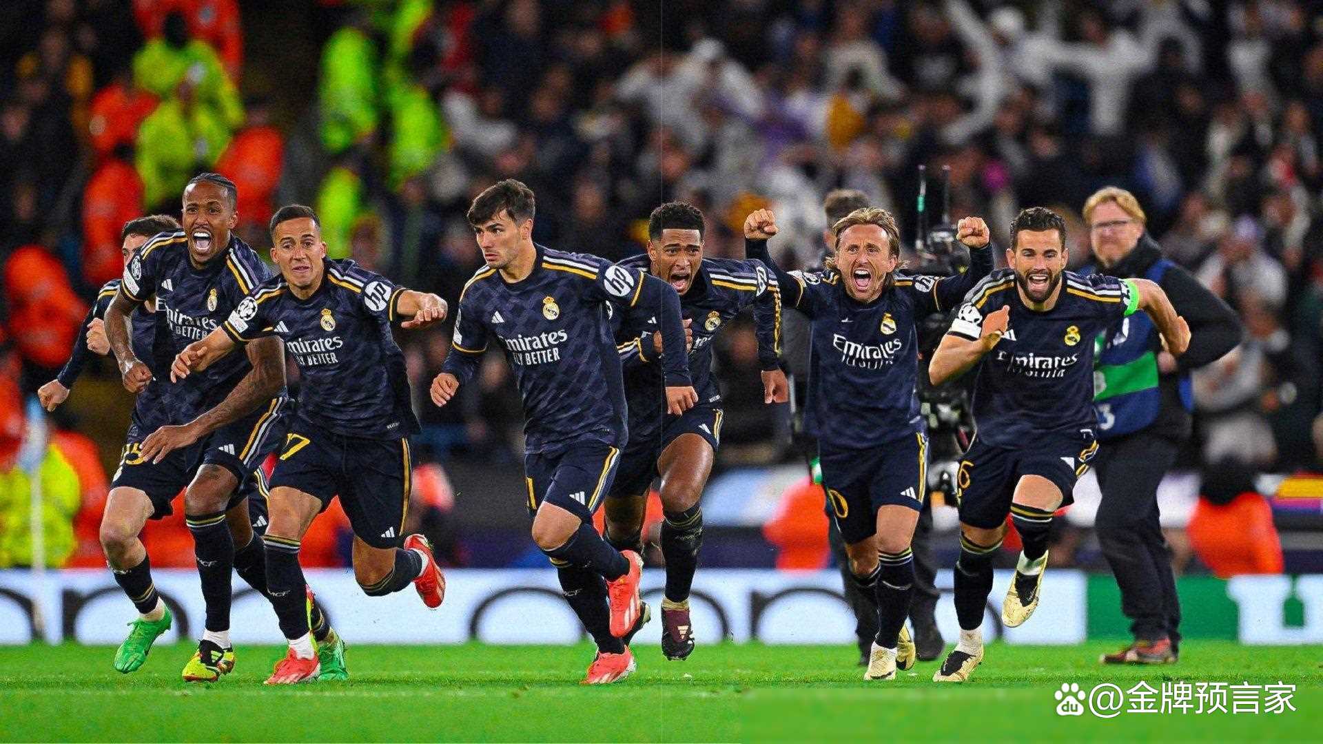 开云APP-关于意大利职业足球赛场上的悬念之战的信息