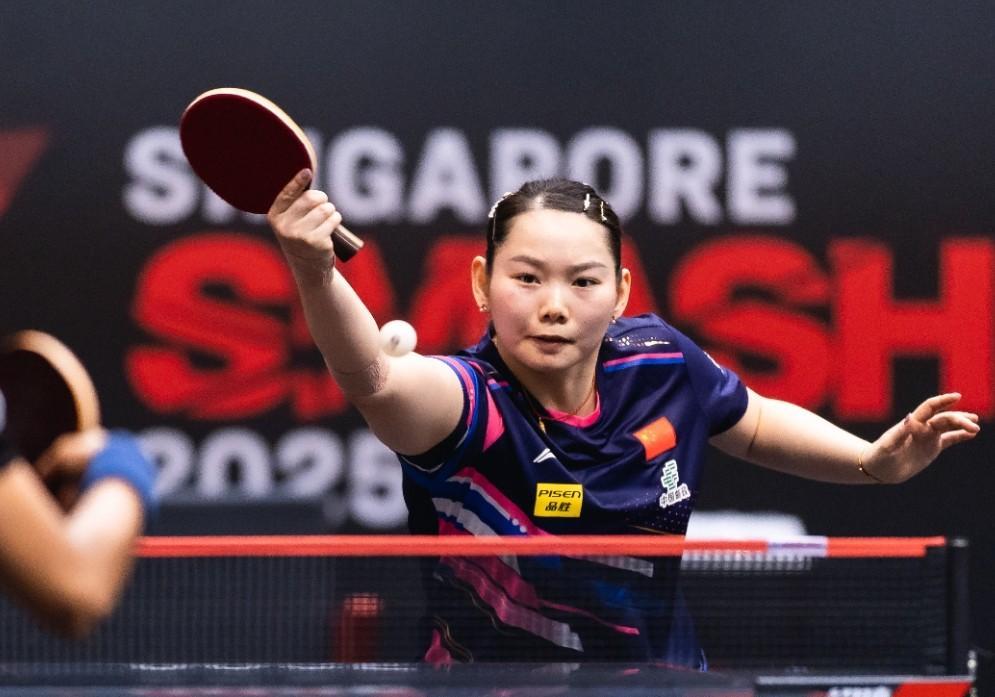 开云体育下载-广州富力逆转胜出，取得连胜态势