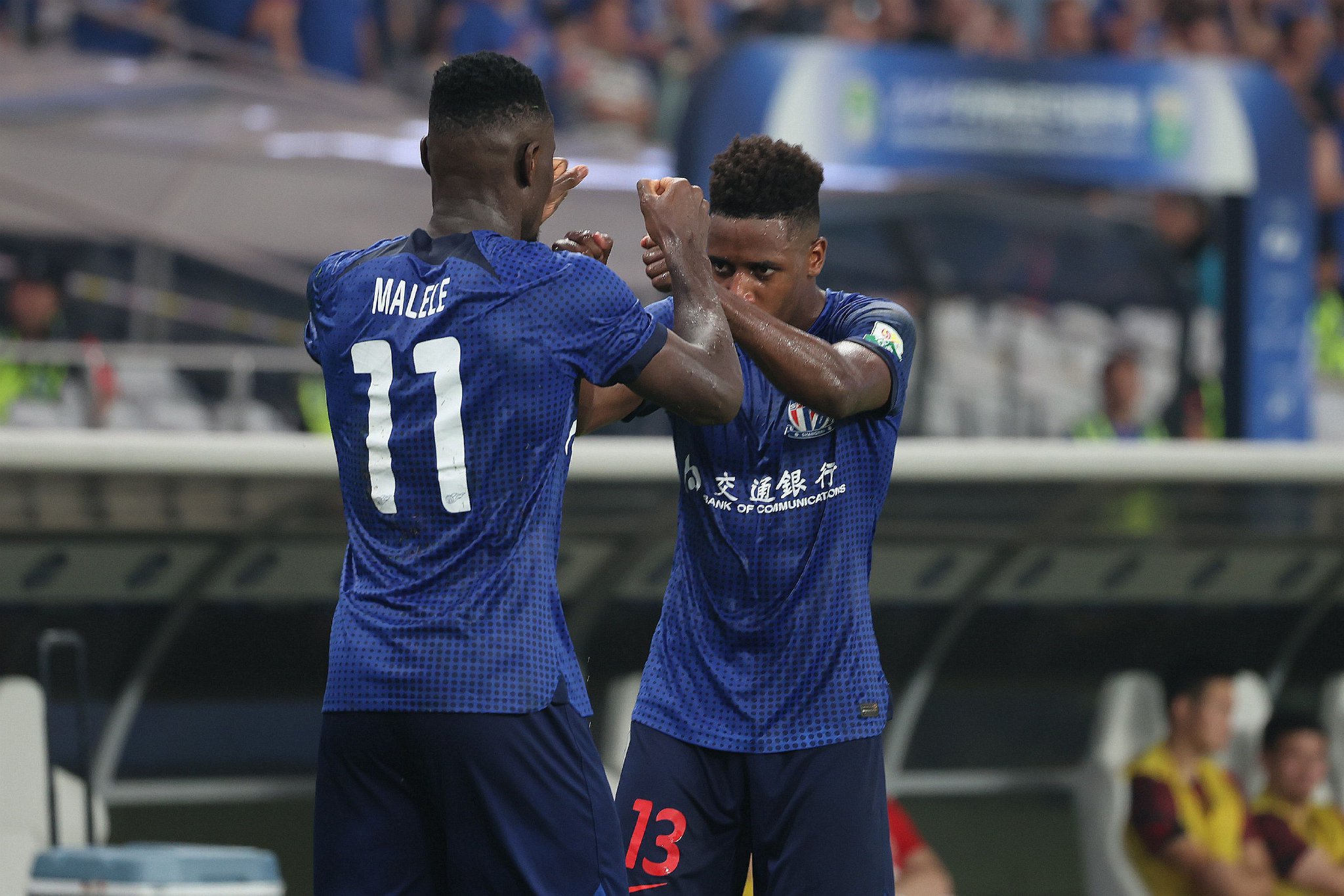 广州富力逆转胜出,取得连胜态势 广州富力逆转胜出,取得连胜态势