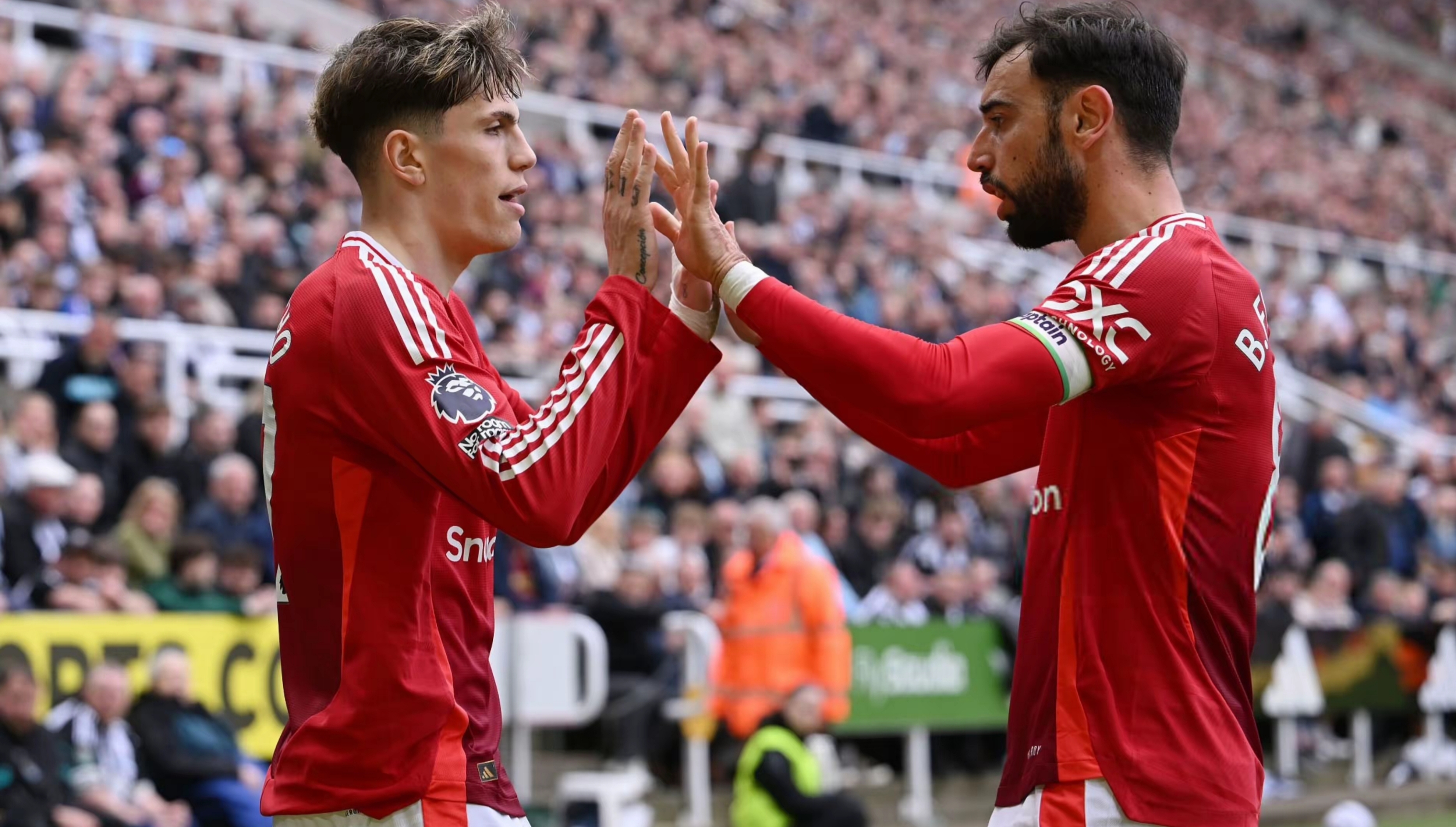 曼联踢出风格，英超劲旅强势出击