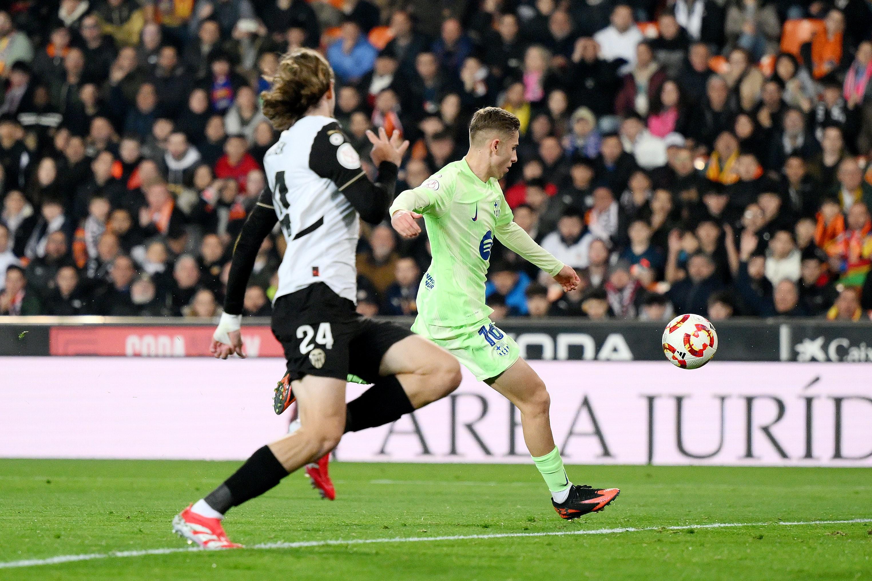 开云体育平台APP-瓦伦西亚全取三分,成功晋级淘汰赛的简单介绍