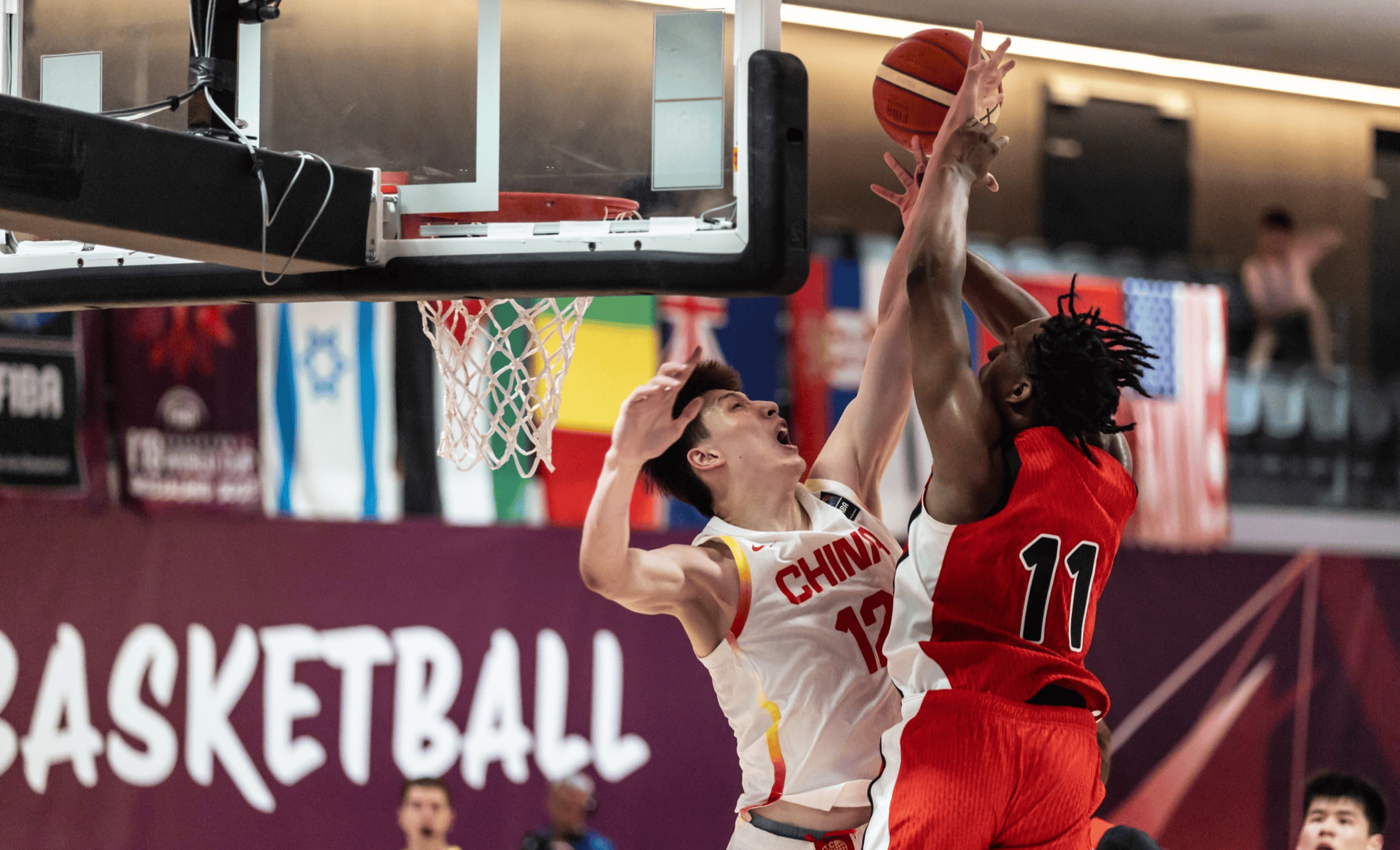 加拿大篮球锦标争夺激烈,球队实力均衡的简单介绍 加拿大篮球锦标争夺激烈,球队实力均衡的简单介绍