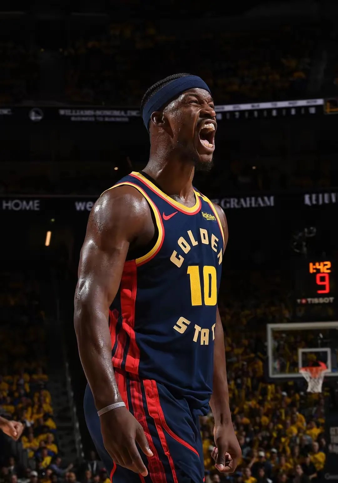 巴特勒展现领袖风范,带队战胜对手 巴特勒展现领袖风范,带队战胜对手