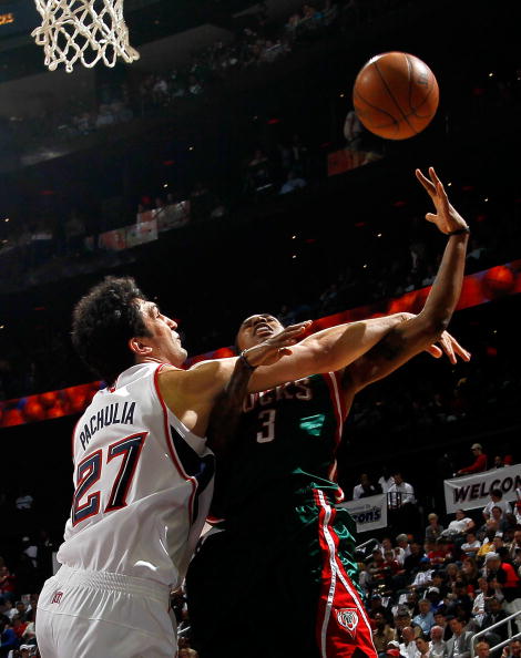 乌拉圭篮球锦标赛季后赛，球队实力激烈对抗