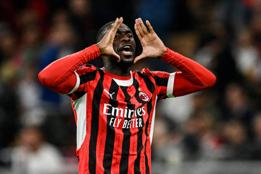 开云APP-AC米兰主场取胜再次登顶，雄心大增