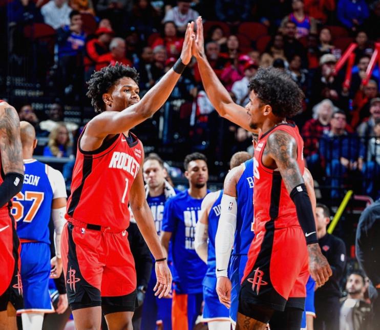 开云体育入口-火箭逆转鹈鹕,终结四连败