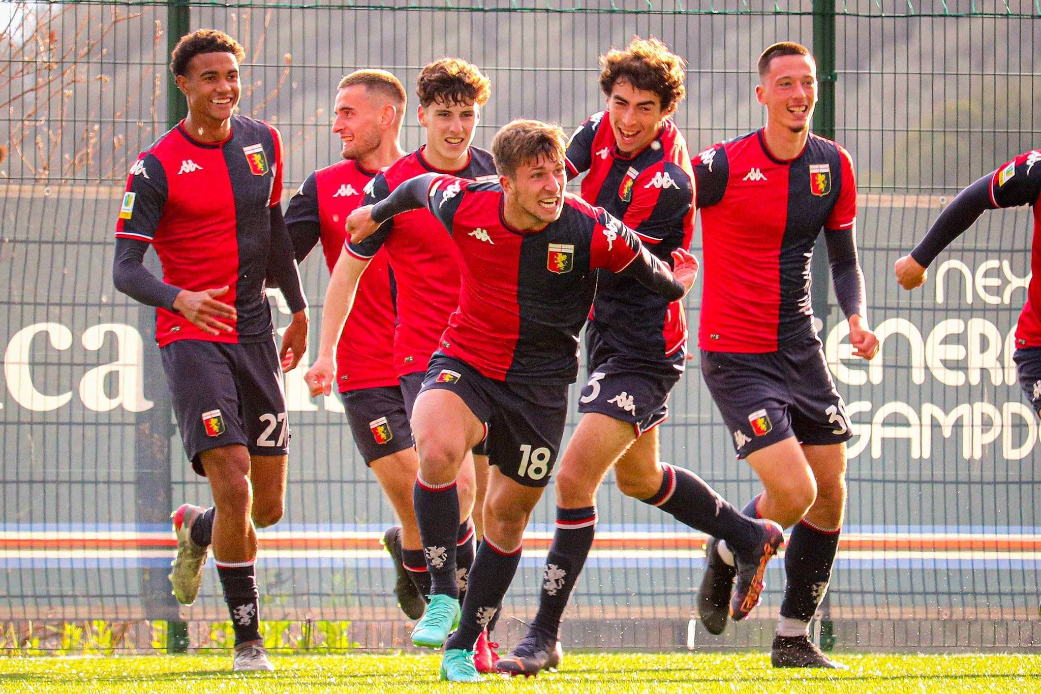 开云体育登录-关于热那亚中场碰撞受伤,或将缺阵多场比赛的信息