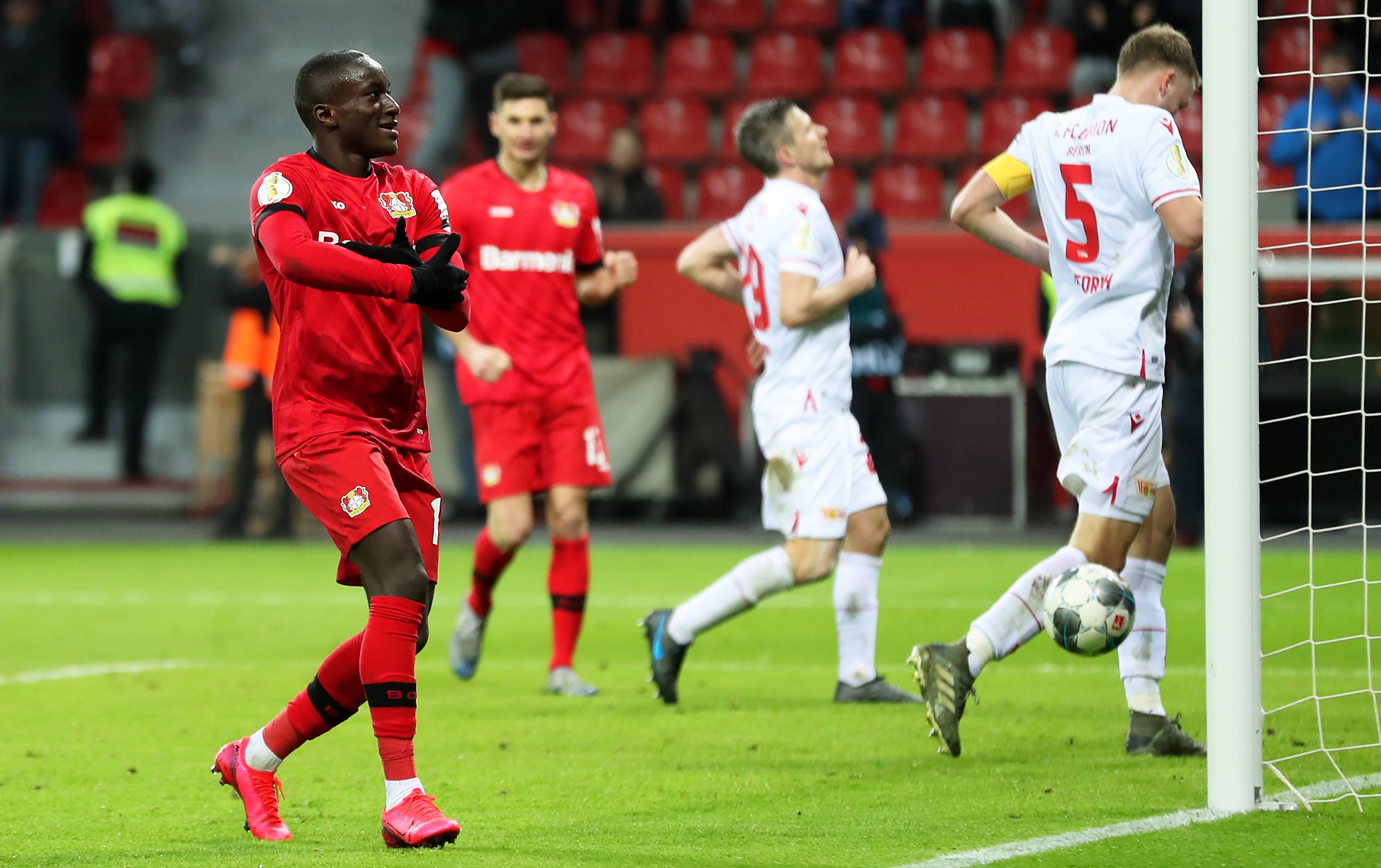 开云体育下载-勒沃库森客场逼平门兴,积分暂居中游