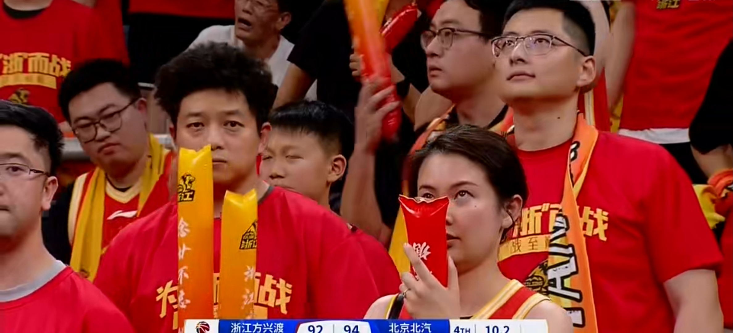 魔术横扫勇士,孙铭徽带队取胜 魔术横扫勇士,孙铭徽带队取胜